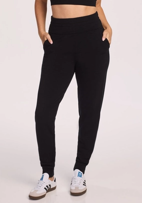 ExpandableSidePanels Stay Active Willa Joggers Petite - Black