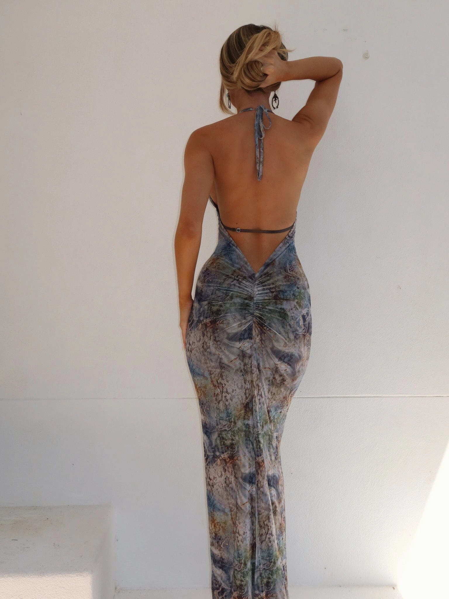 WOLFE MAXI DRESS SOLARO Fashion Look