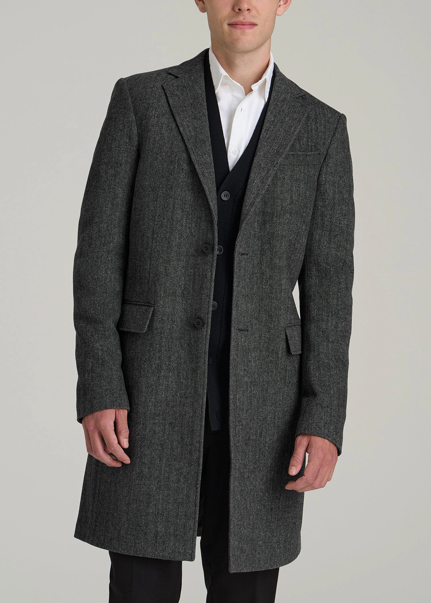 Active Urban Layer Wool Coat for Tall Men in Grey and Black Herringbone