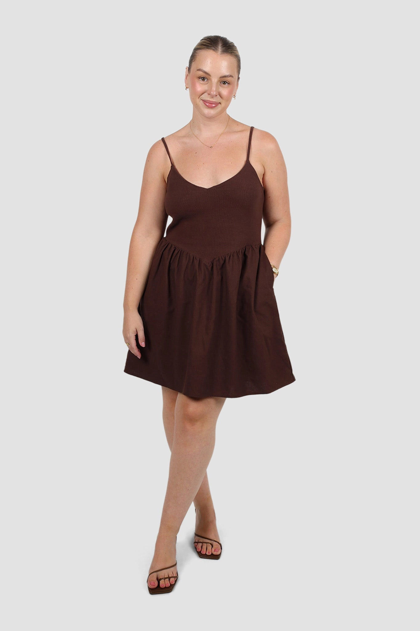 packable ZAREN MINI DRESS CHOCOLATE